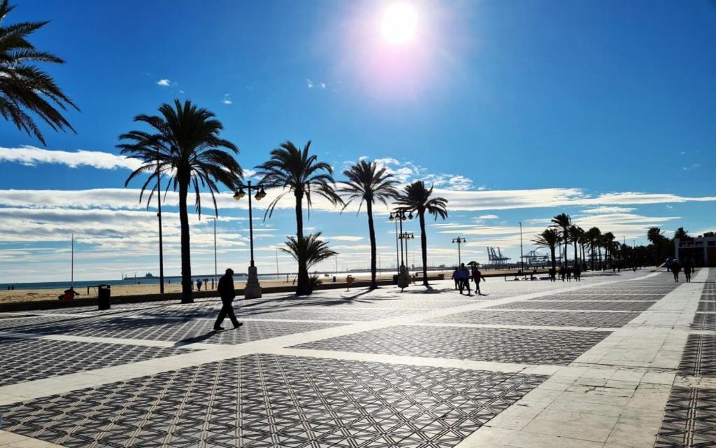 Holiday&Vacations Apartment On The Beach Valencia Kültér fotó
